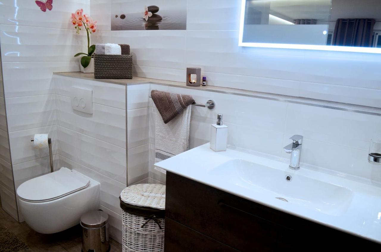 Apartments Rina - Kneze Racisce Luaran gambar