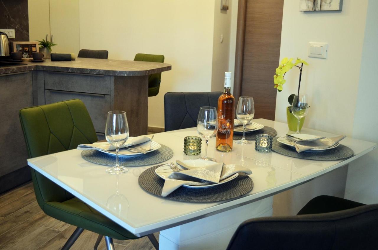 Apartments Rina - Kneze Racisce Luaran gambar